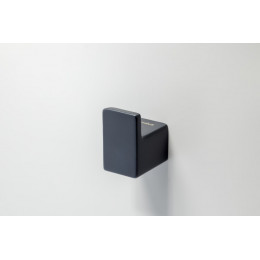 Крючок Qubic Black 10726-B