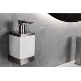 Диспенсер настенный Qubic Nickel Brush 10727-NB