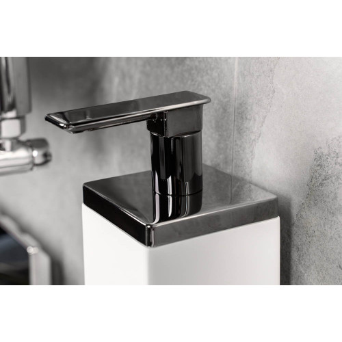Диспенсер настенный Qubic Shine Gun Metal 10727-SGM