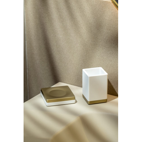Мыльница квадратная Qubic Matt Gold 10960-MG